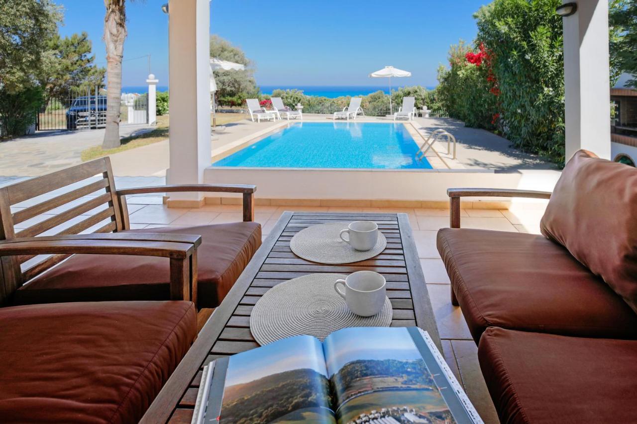 Villa AmberBlue Kalathos Esterno foto